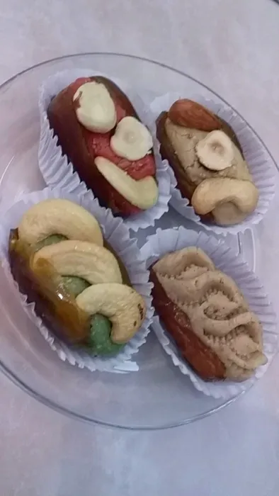 je suis de beni tamou  je fais les gateaux traditionnels che