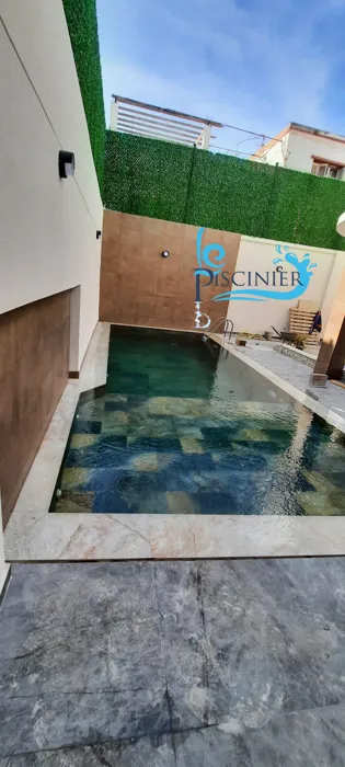 Le piscinier est une entreprise de rénovation, realisation e