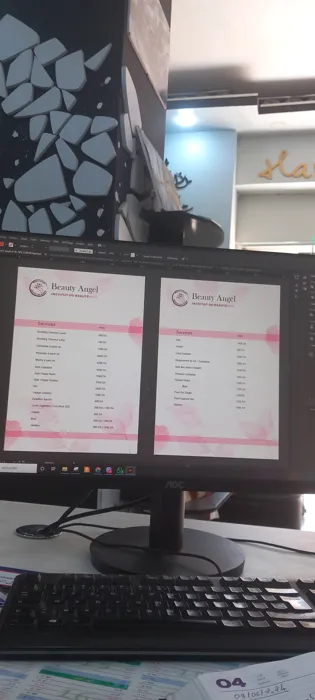 Je suis un designer graphique passionné, spécialisé dans la 