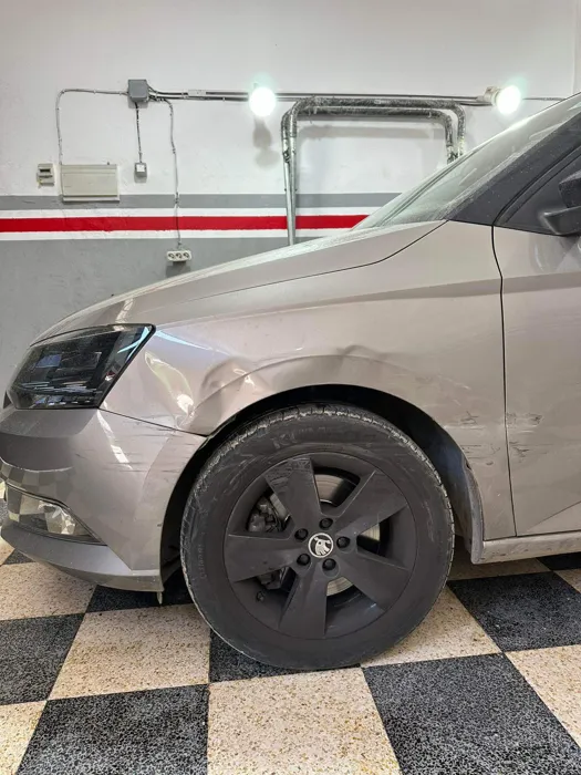 DÉBOSSELAGE DE CARROSSERIE SANS PEINTURE 
 RÉPARATION PROTÉ