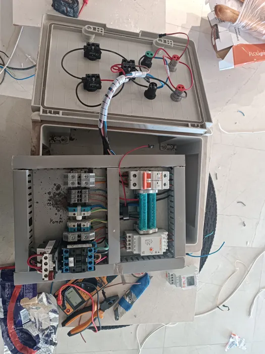 Étude et réalisation des réseaux électriques base tension, e