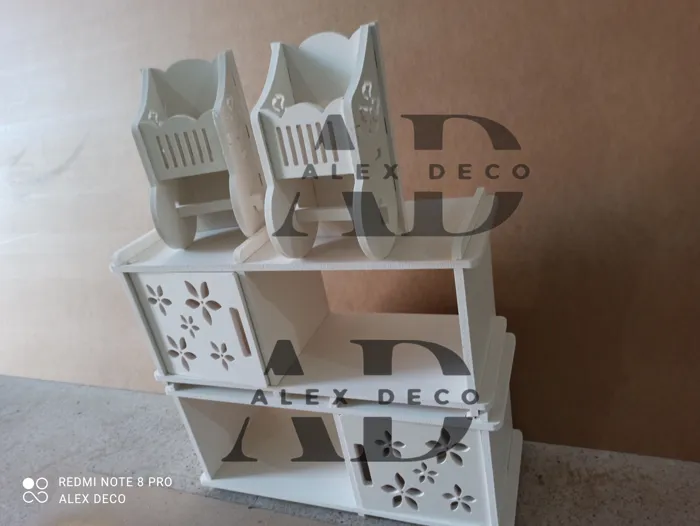 Découpe cnc  produits de décoration 
Meuble et panneaux pub