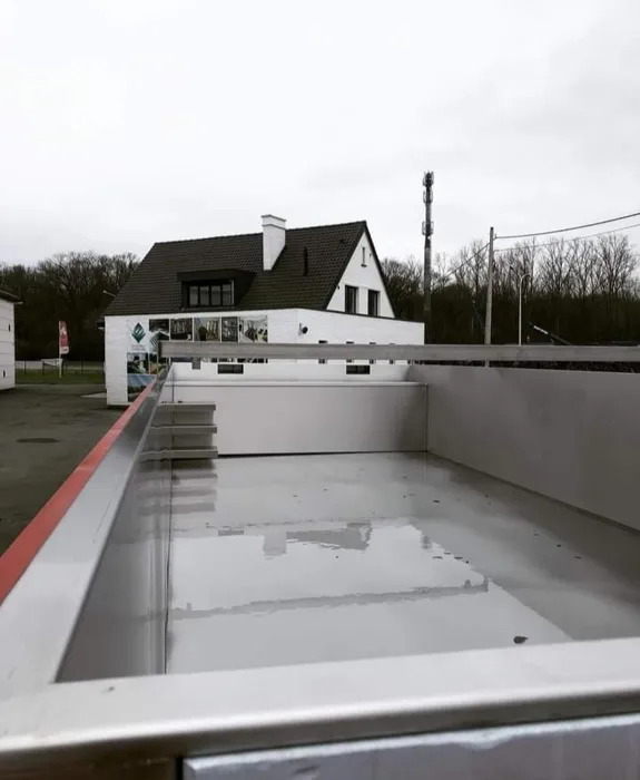 Une piscine Pure Stainless est l’incarnation d’une détente é