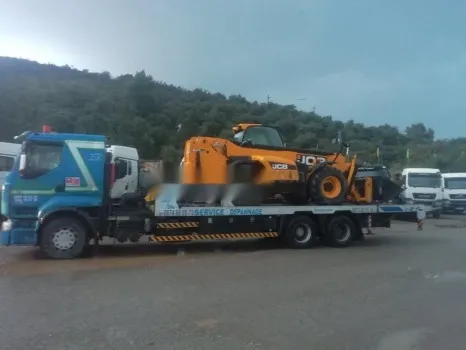 dépannage lourd 
camion plateau: dépannage lourd engin et l