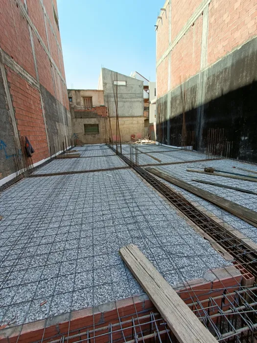 entreprise de travaux de bâtiment. caractérise par la réalis