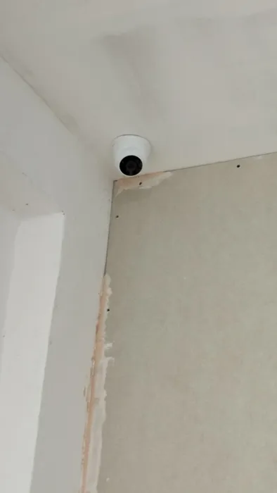 Installation caméra de surveillance et système d'alarme 
in